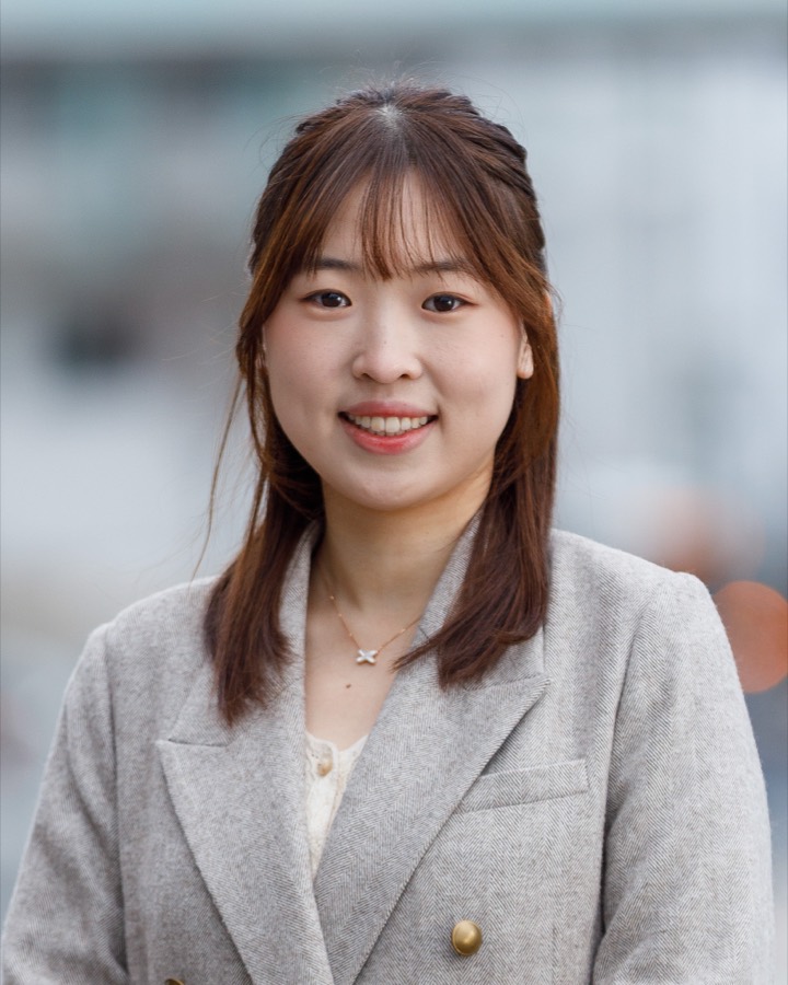 Xianzhe Yang